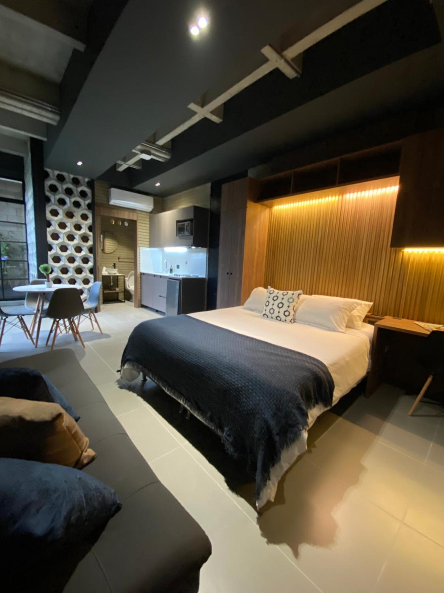 Recinto68 Apartment Medellin Bagian luar foto